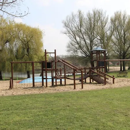 Newly Refreshed Family-stay For 7 By The Nyaraló *