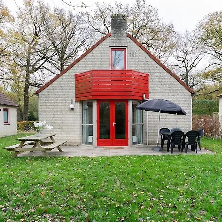 Newly Refreshed Family-stay For 7 By The